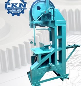 Máy cưa lộng đứng 70